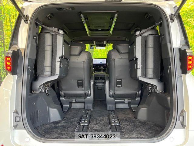 Toyota ALPHARD HYBRID 2023-10 8437896-11