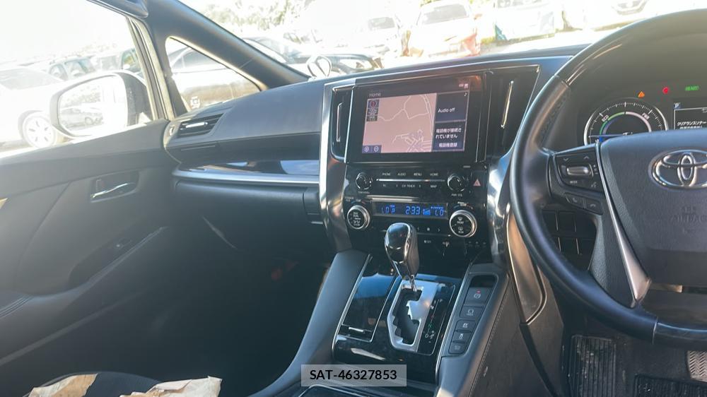 Toyota ALPHARD HYBRID 2021-05 7610982-16