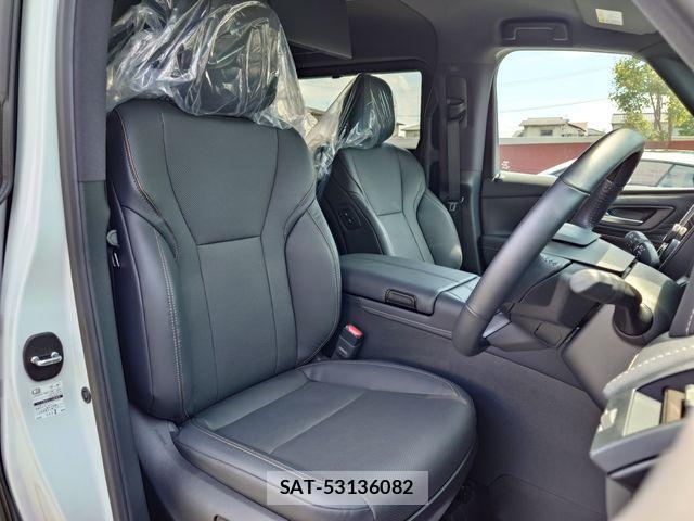 Toyota ALPHARD HYBRID 2023-10 8523380-11