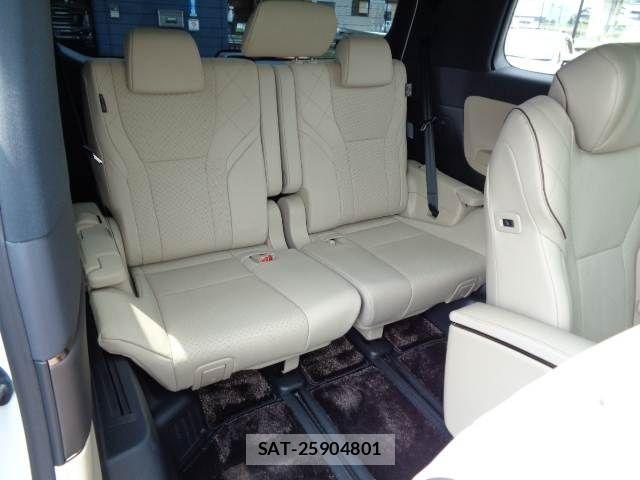Toyota ALPHARD HYBRID 2023-07 8523372-11