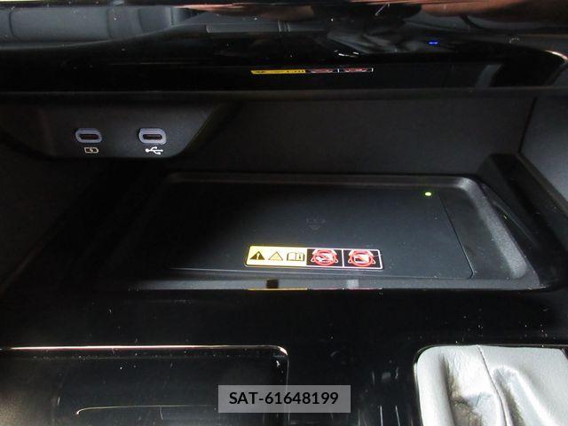 Toyota ALPHARD HYBRID 2023-07 8625685-21
