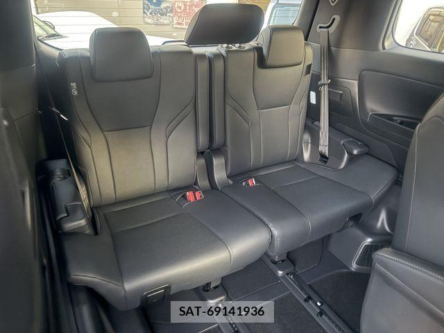 Toyota ALPHARD HYBRID 2026-05 8625679-13