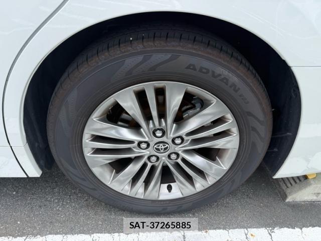 Toyota ALPHARD HYBRID 2025-09 8625682-2