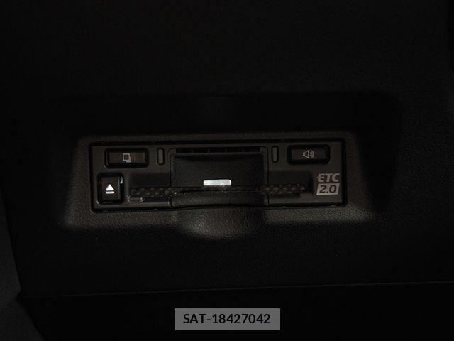Toyota ALPHARD HYBRID 2025-01 8657863-18