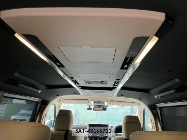 Toyota ALPHARD HYBRID 2024-09 8657856-13