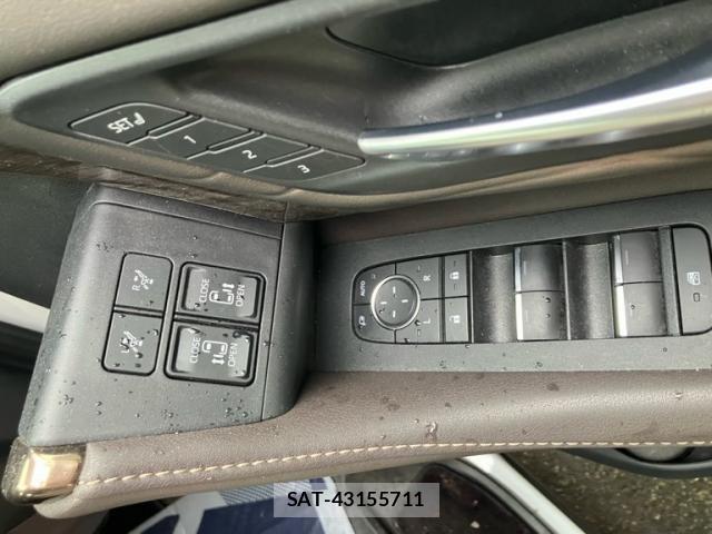 Toyota ALPHARD HYBRID 2024-09 8657856-21