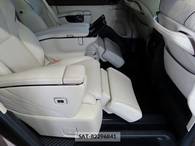 Toyota ALPHARD HYBRID 2026-03 8657855-20