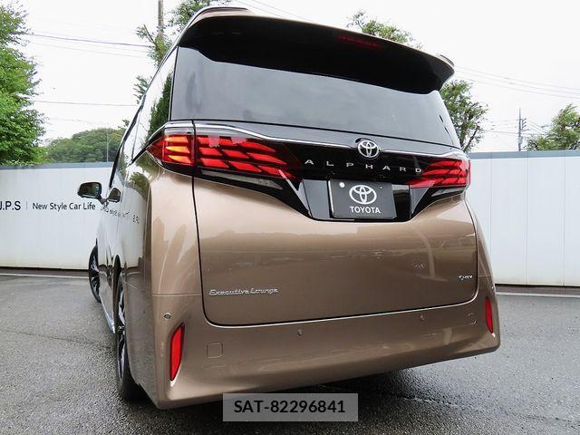 Toyota ALPHARD HYBRID 2026-03 8657855-27