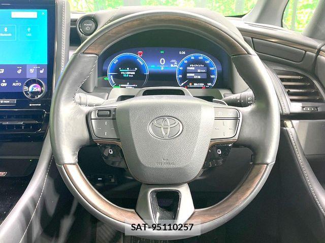 Toyota ALPHARD HYBRID 2024-07 8657860-12