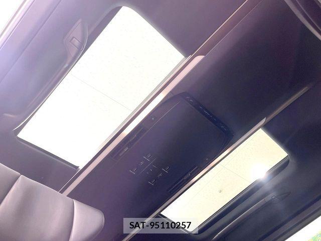 Toyota ALPHARD HYBRID 2024-07 8657860-2