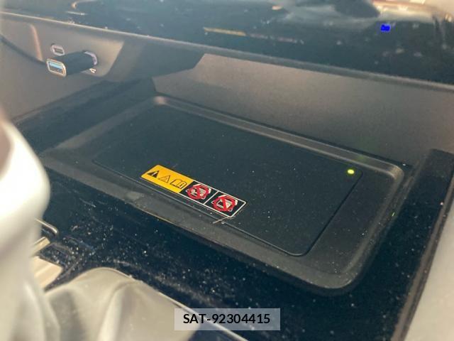 Toyota ALPHARD HYBRID 2025-03 8657857-24