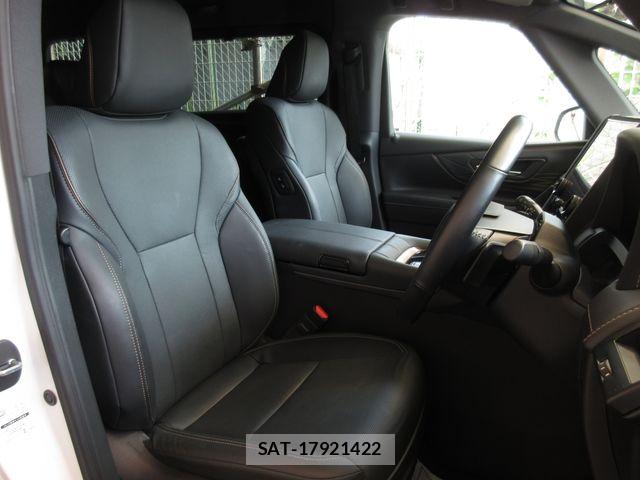 Toyota ALPHARD HYBRID 2024-02 8657880-5