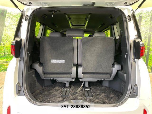 Toyota ALPHARD HYBRID 2025-07 8685117-10