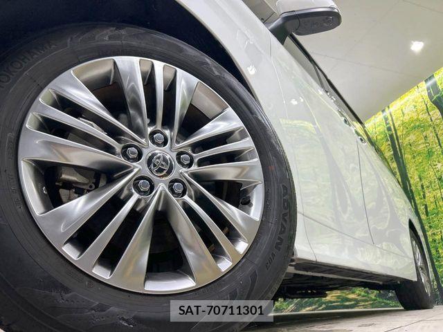 Toyota ALPHARD HYBRID 2023-10 8740246-13