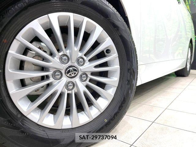 Toyota ALPHARD HYBRID 2025-02 8827713-14