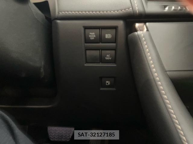 Toyota ALPHARD HYBRID 2024-03 8848126-16