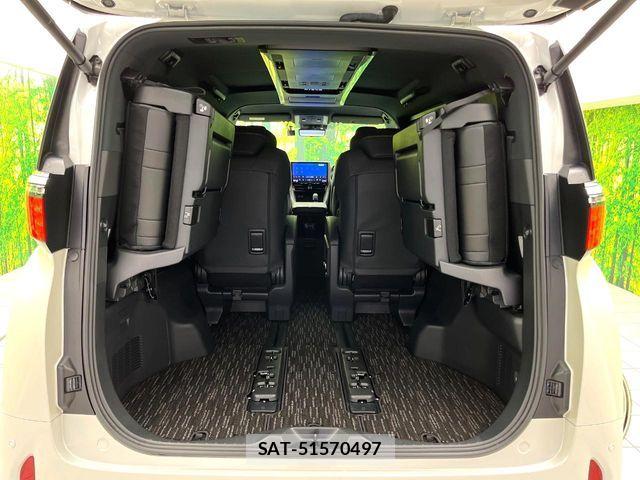 Toyota ALPHARD HYBRID 2023-09 8883252-9