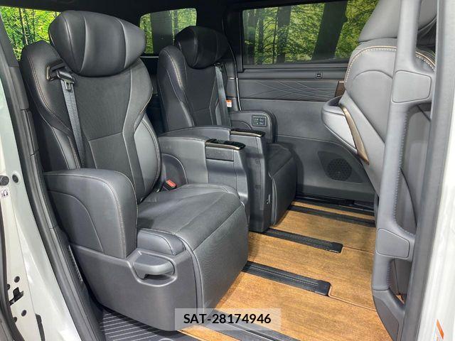 Toyota ALPHARD HYBRID 2023-11 8883254-9