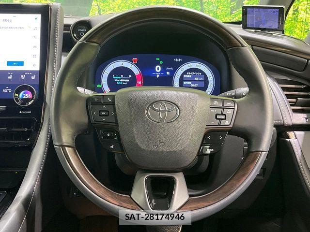 Toyota ALPHARD HYBRID 2023-11 8883254-12