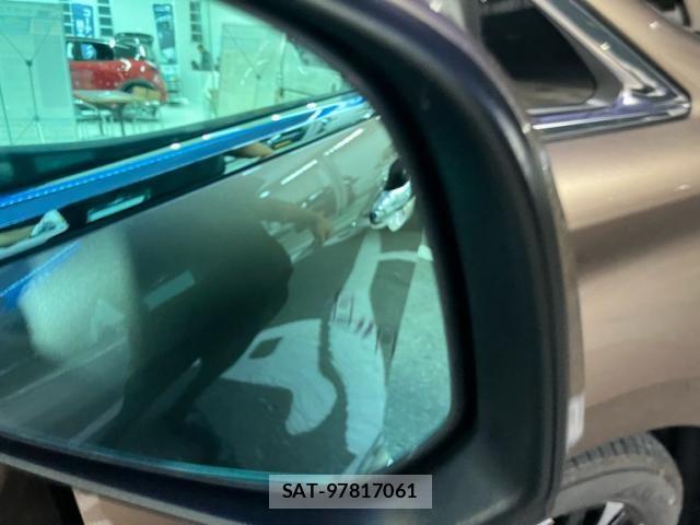Toyota ALPHARD HYBRID 2025-07 8883250-21