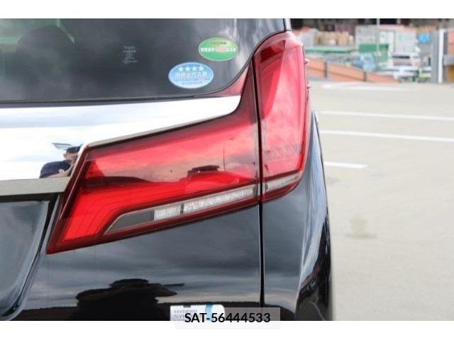 Toyota ALPHARD HYBRID 2018-07 606478-12