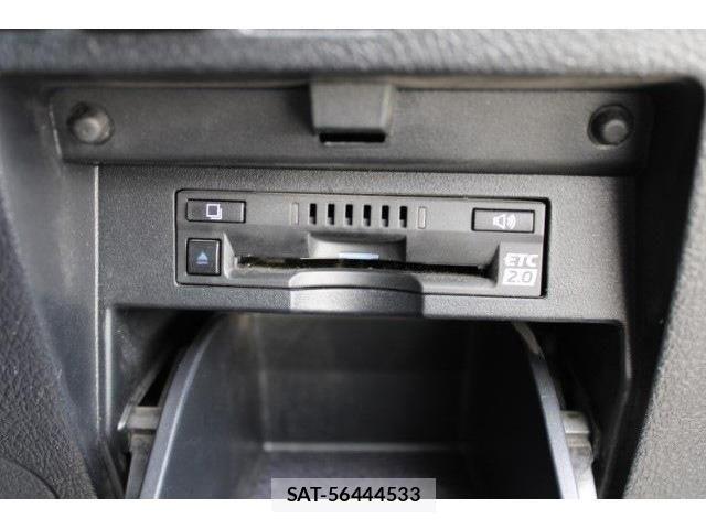 Toyota ALPHARD HYBRID 2018-07 606478-6
