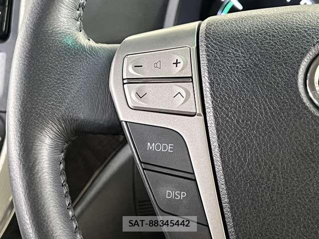 Toyota ALPHARD HYBRID 2014-06 983072-18