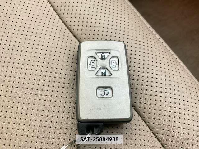Toyota ALPHARD HYBRID 2012-07 1090754-8