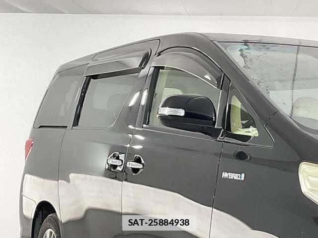 Toyota ALPHARD HYBRID 2012-07 1090754-3