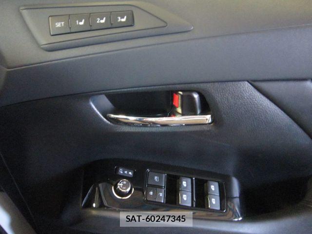 Toyota ALPHARD HYBRID 2016-11 1289714-19