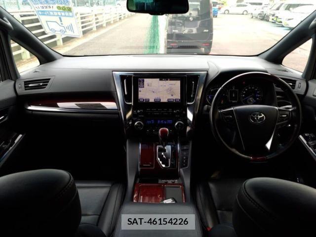 Toyota ALPHARD HYBRID 2017-04 1289715-2
