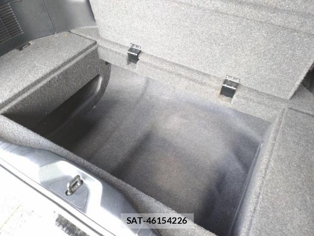 Toyota ALPHARD HYBRID 2017-04 1289715-29