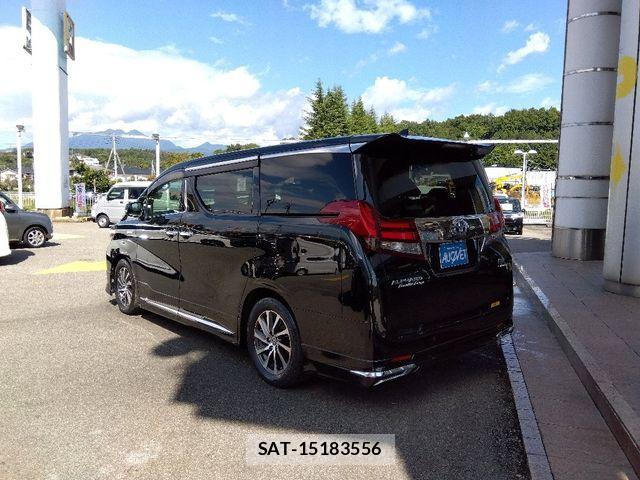 Toyota ALPHARD HYBRID 2016-09 1327234-4