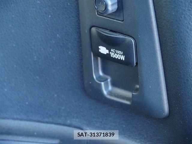 Toyota ALPHARD HYBRID 2022-04 1553737-18