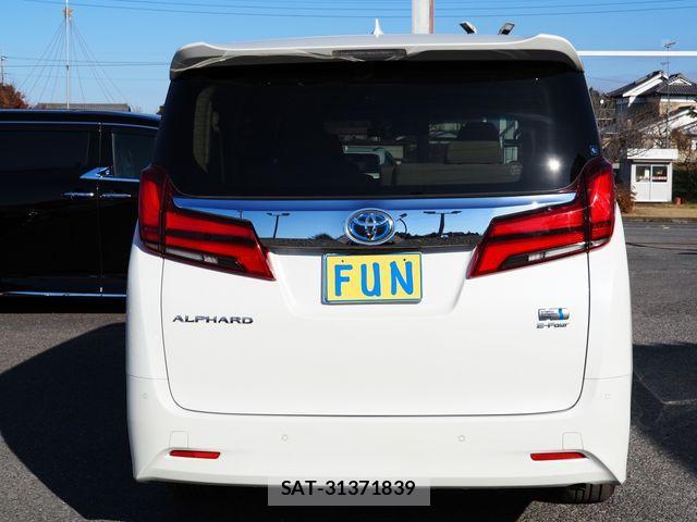 Toyota ALPHARD HYBRID 2022-04 1553737-6