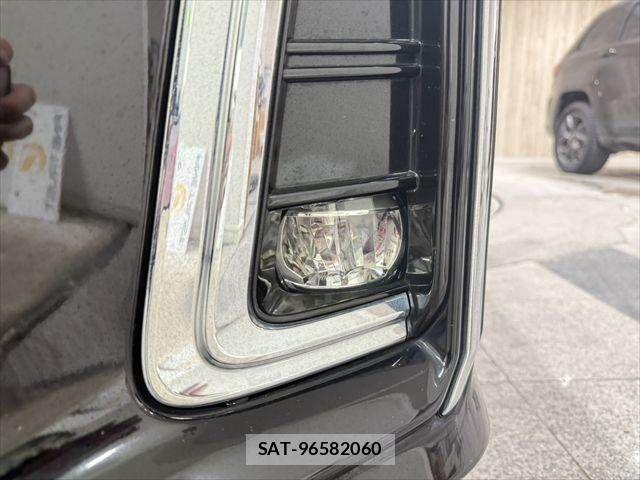 Toyota ALPHARD HYBRID 2019-01 1902623-25
