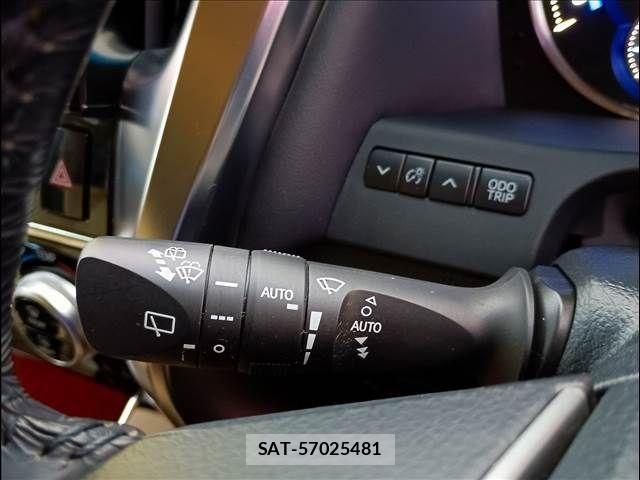 Toyota ALPHARD HYBRID 2017-03 2005782-11
