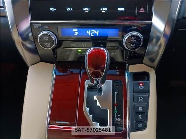Toyota ALPHARD HYBRID 2017-03 2005782-8