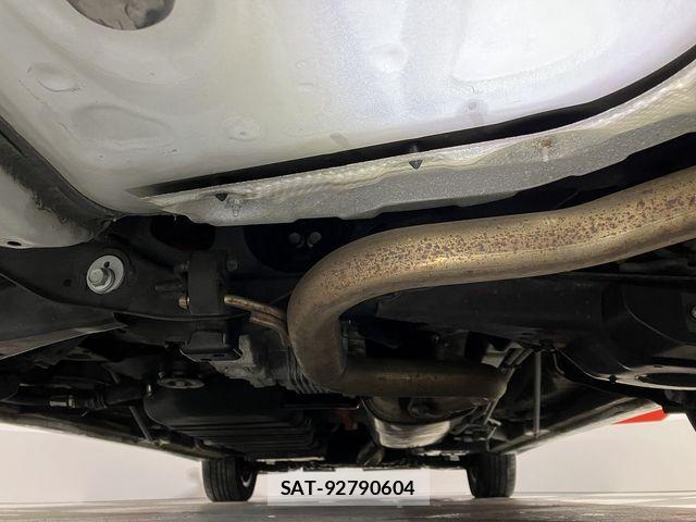 Toyota ALPHARD HYBRID 2015-03 2344324-3