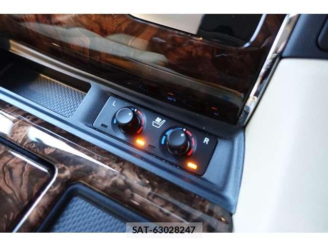 Toyota ALPHARD HYBRID 2022-03 2484913-19