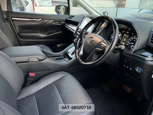 Toyota ALPHARD HYBRID 2022-11 3063812-11