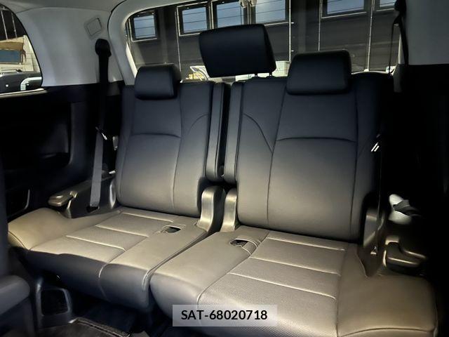 Toyota ALPHARD HYBRID 2022-11 3063812-15