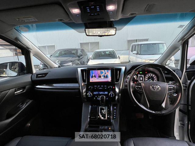 Toyota ALPHARD HYBRID 2022-11 3063812-1