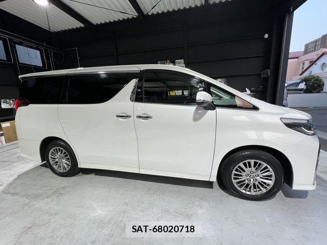 Toyota ALPHARD HYBRID 2022-11 3063812-5