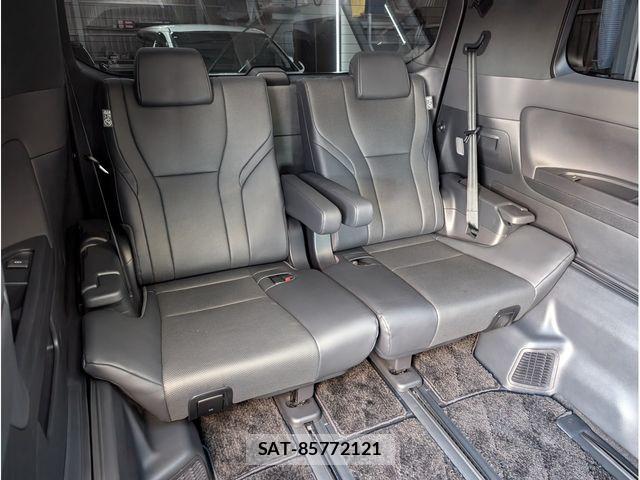 Toyota ALPHARD HYBRID 2023-07 3355200-24