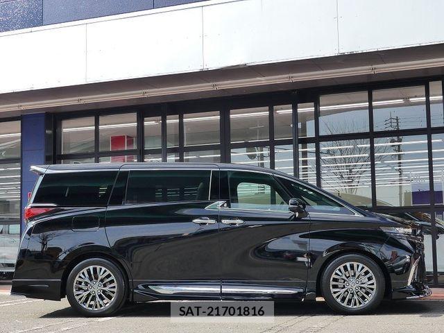 Toyota ALPHARD HYBRID 2025-05 3658592-6