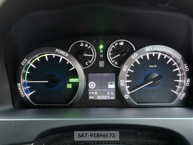 Toyota ALPHARD HYBRID 2014-06 3713187-18