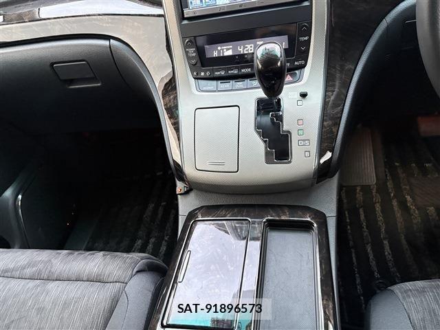 Toyota ALPHARD HYBRID 2014-06 3713187-23