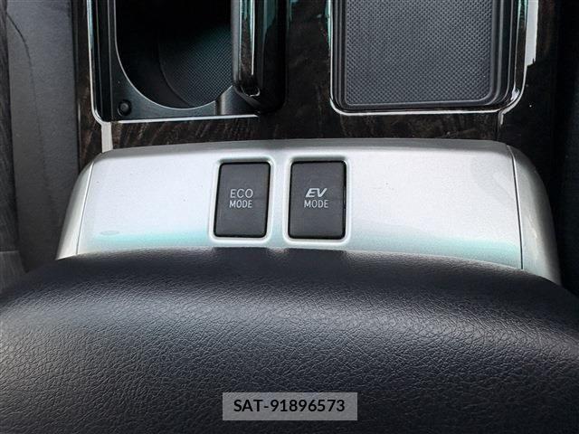 Toyota ALPHARD HYBRID 2014-06 3713187-25