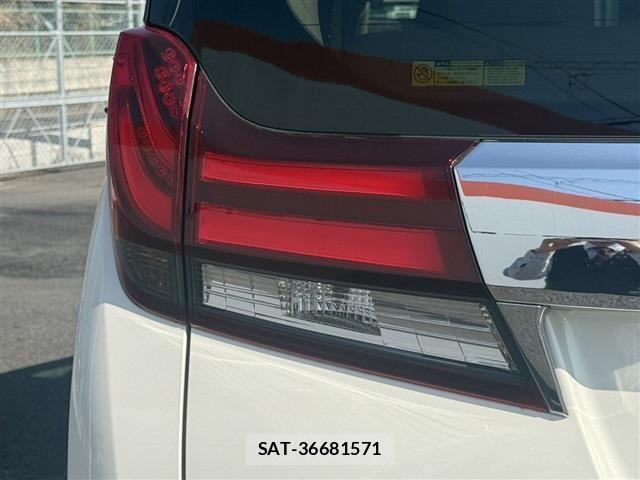 Toyota ALPHARD HYBRID 2015-04 3831482-27
